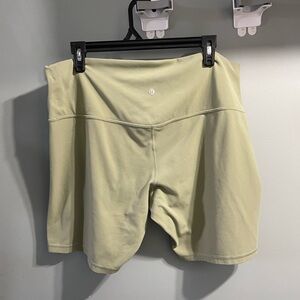 lululemon athletica Women's Light green Bike Shorts